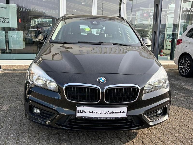 Gebraucht BMW 218 Active Tourer Basis 136 PS (100 kW) 2014 Schwarz Van / Kleinbus