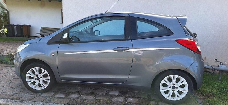 Silber Gebraucht 2009 Ford Ka Kleinwagen | 1.500 € (Superpreis) - Bild 1/4