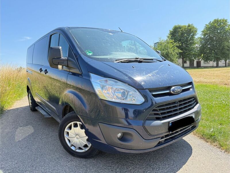 Blau Gebraucht 2016 Ford Transit Trend Kombi | 9.999 € (Fairer Preis) - Bild 1/4
