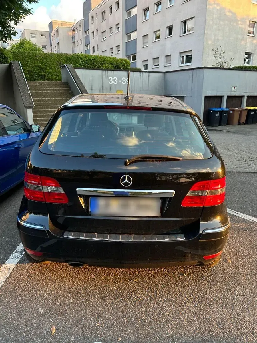 Gebraucht Mercedes B200 136 PS (100 kW) 2009 Schwarz Van / Kleinbus