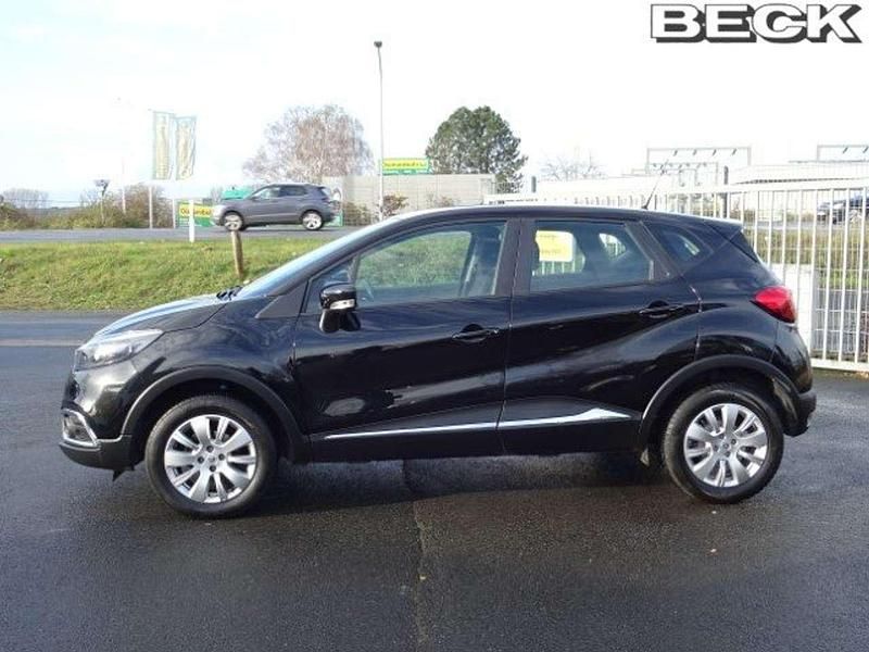 Gebraucht Renault Captur Experience 90 PS (66 kW) 2016 Black pearl schwarz SUV