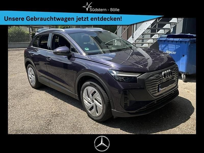 Metalliclack mountaingrau (metallic) Gebraucht 2022 Audi e-tron Basis SUV | 28.420 € (Guter Preis) - Bild 1/2
