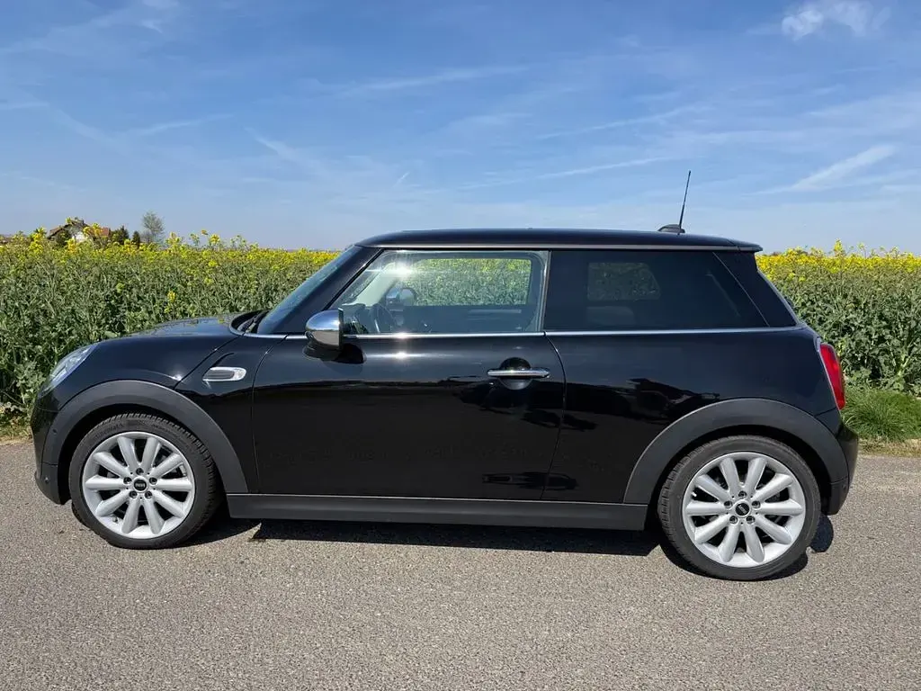 Gebraucht Mini Cooper Chili 136 PS (100 kW) 2017 Schwarz Kleinwagen