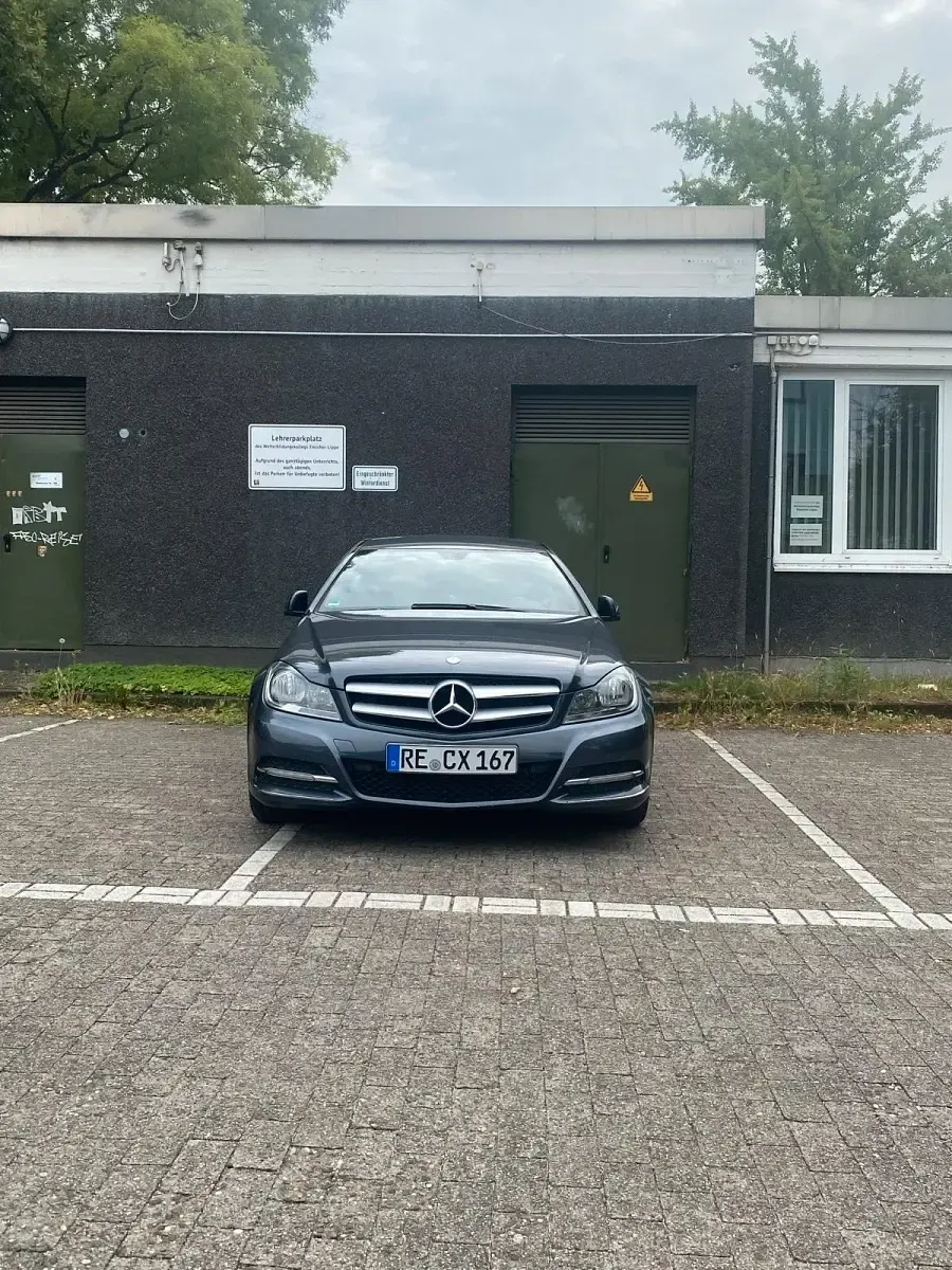 Gebraucht Mercedes C180 156 PS (114 kW) 2012 Coupé