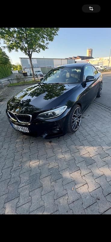 Schwarz Gebraucht 2015 BMW 220 M Sport Coupé | 13.500 € (Fairer Preis) - Bild 1/4