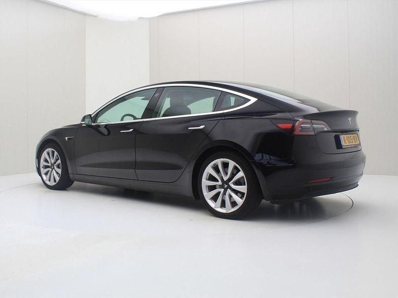 Gebraucht Tesla Model 3 Standard Range 225 kW (306 PS) 2020 Schwarz Limousine