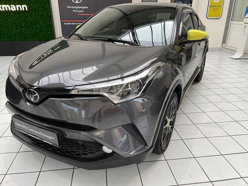 Marlingrau metallic Gebraucht 2016 Toyota C-HR Basis SUV | 13.890 € (Fairer Preis) - Bild 1/4