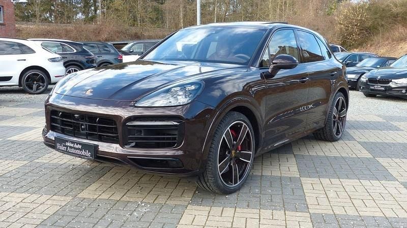 Gebraucht Porsche Cayenne GTS 460 PS (338 kW) 2021 Braun SUV