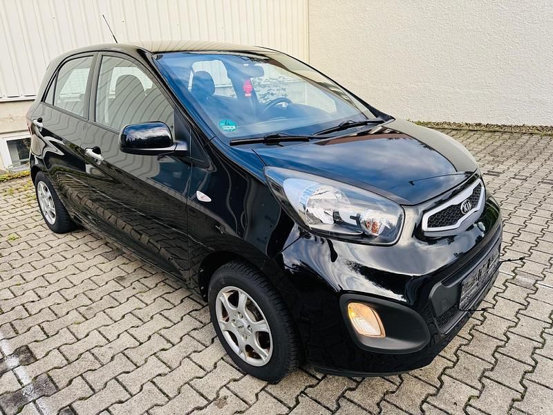 Schwarz Gebraucht 2015 Kia Picanto Kleinwagen | 3.690 € (Fairer Preis) - Bild 1/4
