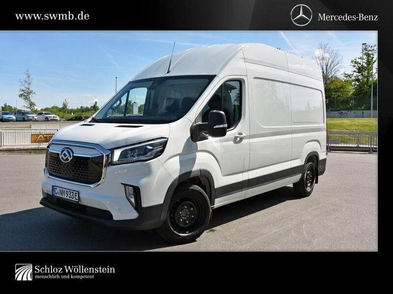 Weiß Gebraucht 2023 Maxus eDeliver 9 Van | 41.899 € (Fairer Preis) - Bild 1/4