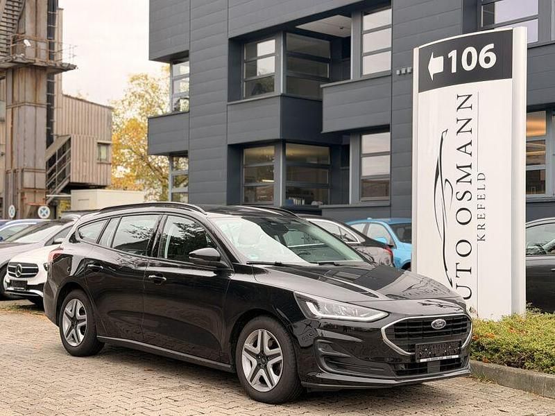 Schwarz Gebraucht 2022 Ford Focus Style Kombi | 11.950 € (Guter Preis) - Bild 1/3