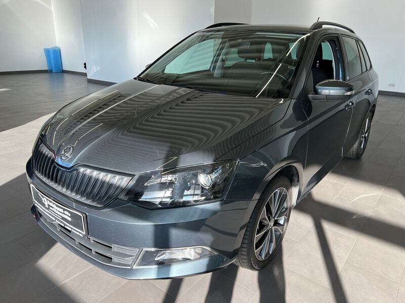 Gebraucht Skoda Fabia 90 PS (66 kW) 2015 Grau Kleinwagen
