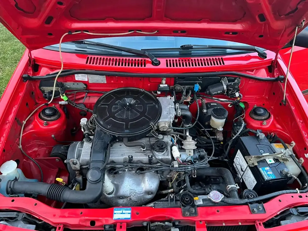 Gebraucht Mazda 121 60 PS (44 kW) 1991 Rot Kleinwagen