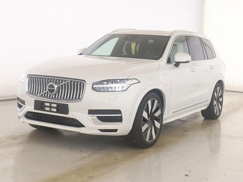 Weiß Gebraucht 2024 Volvo XC90 Plus SUV | 62.900 € (Fairer Preis) - Bild 1/4
