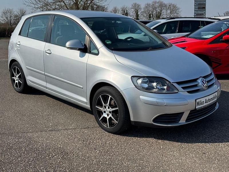 Gebraucht VW Golf IV Comfortline 102 PS (75 kW) 2005 Silber Limousine