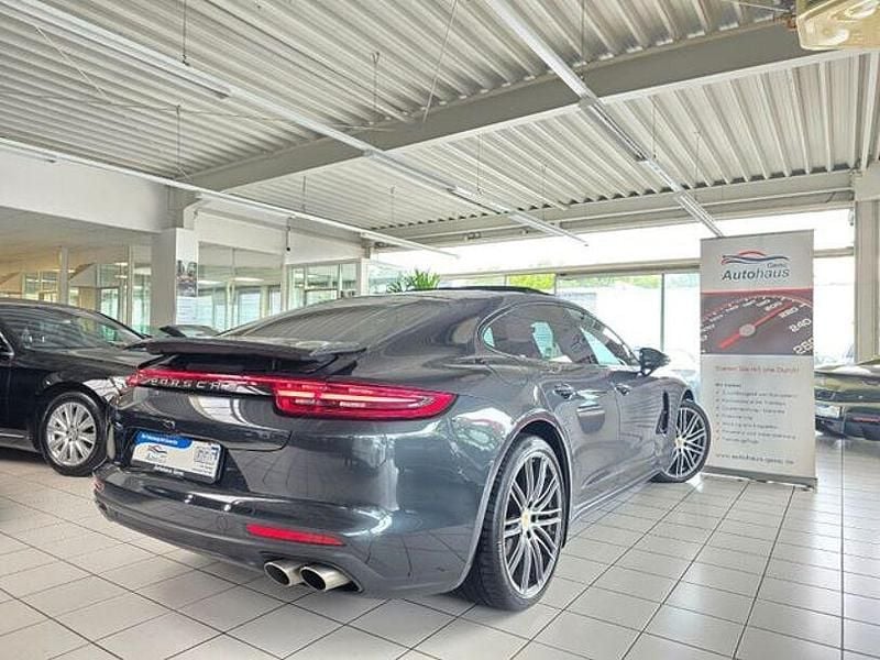 Gebraucht Porsche Panamera 324 PS (238 kW) 2017 Grau Limousine