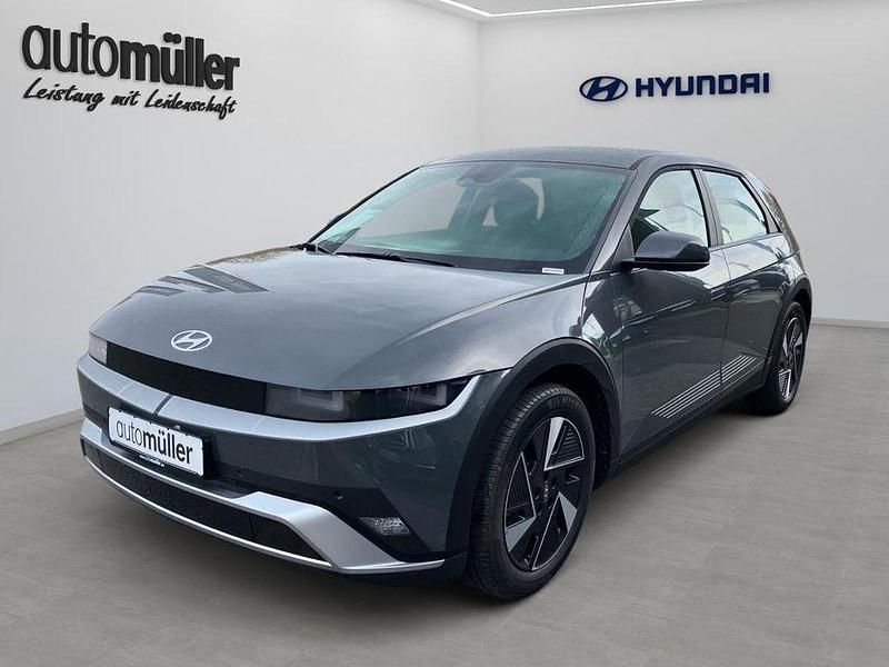 Ecotronic grey Neu 2026 Hyundai Ioniq 5 Basis SUV | 41.588 € (Teuer) - Bild 1/4