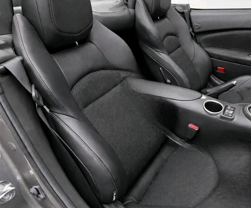 Gebraucht Nissan 370Z 328 PS (241 kW) 2017 Silber Cabrio