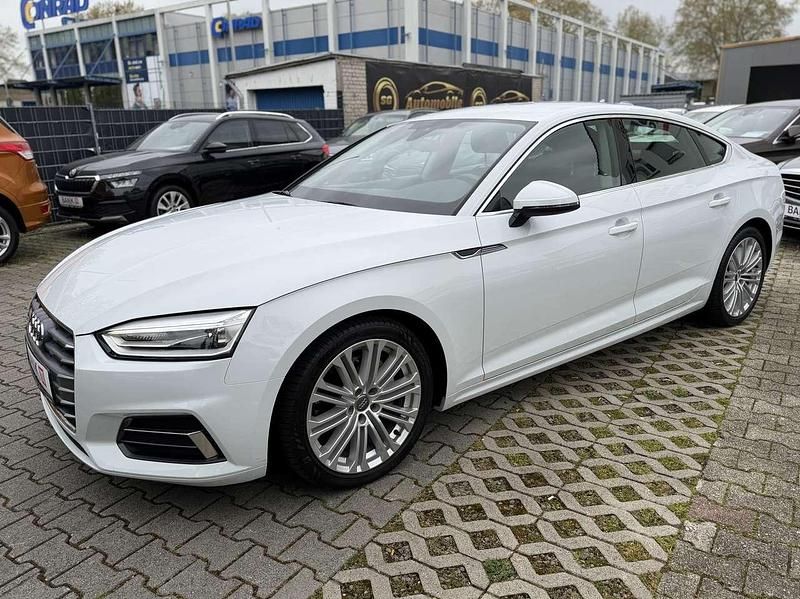 Gebraucht Audi A5 Sport 190 PS (139 kW) 2018 Gletscherweiß metallic Coupé