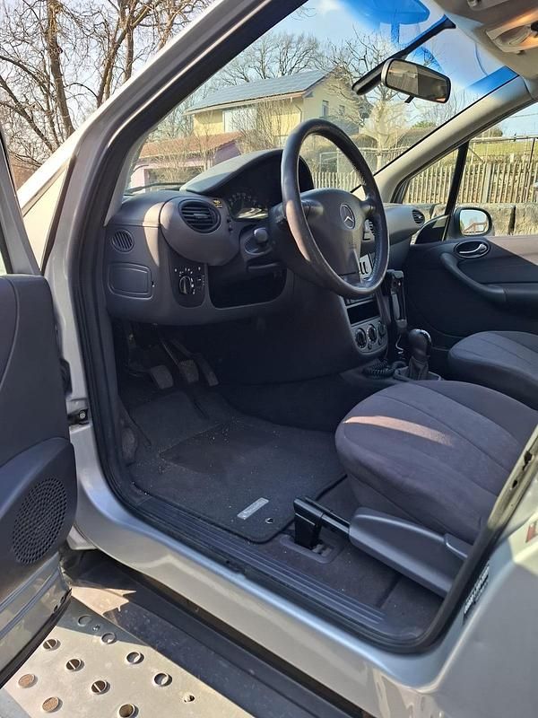 Gebraucht Mercedes A170 95 PS (69 kW) 2005 Grau Kleinwagen