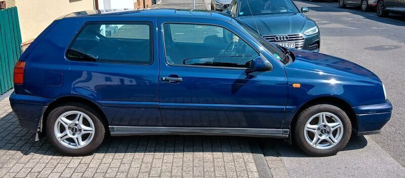 Gebraucht VW Golf III GT 90 PS (66 kW) 1995 Blau Kleinwagen