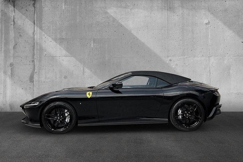 Neu Ferrari Roma 620 PS (456 kW) 2026 Schwarz Cabrio