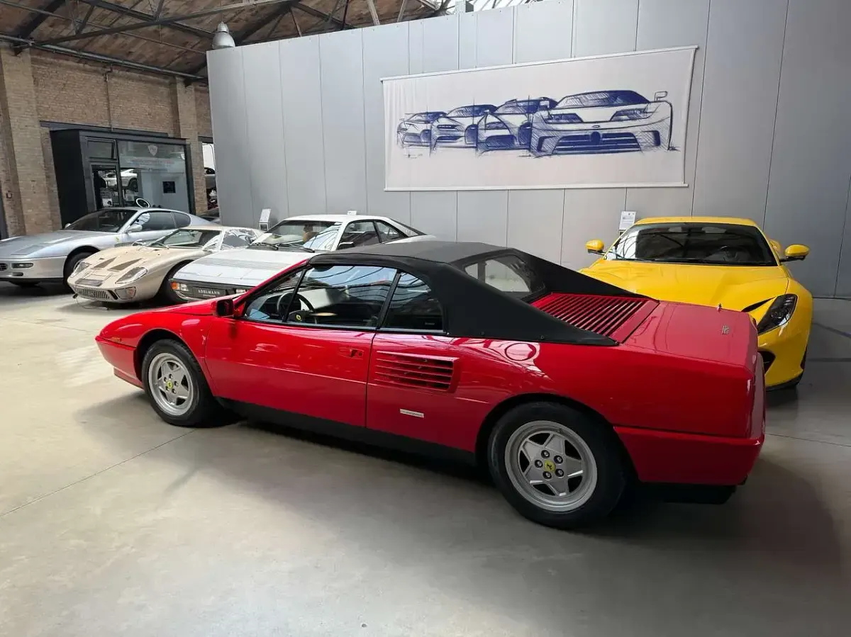 Gebraucht Ferrari Mondial 295 PS (216 kW) 1992 Rosso Cabrio
