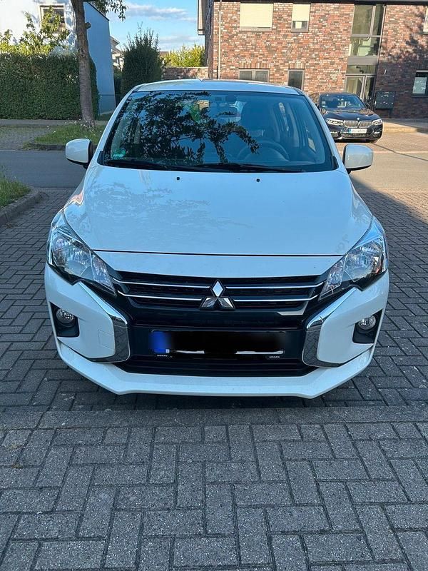Weiß Gebraucht 2023 Mitsubishi Space Star Kleinwagen | 9.500 € (Superpreis) - Bild 1/4
