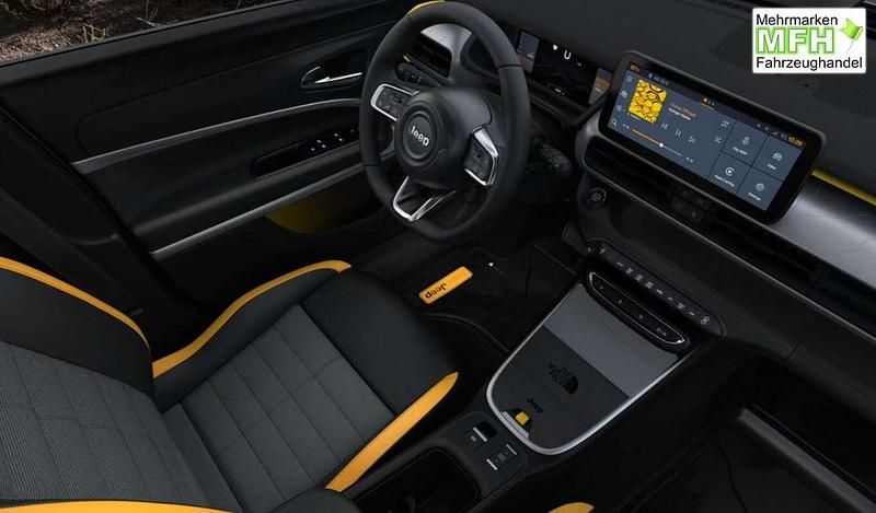 Neu Jeep Avenger North 145 PS (106 kW) 2026 Storm grey SUV