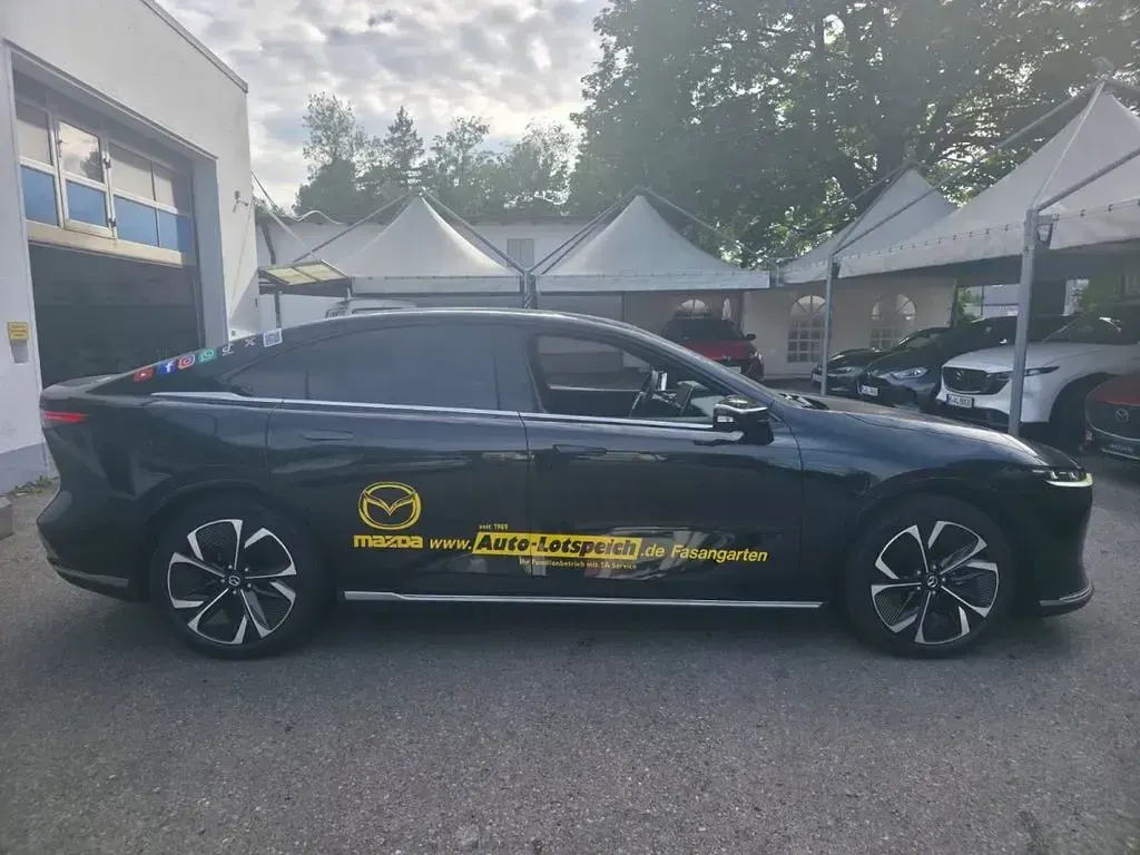 Neu Mazda 6e Takumi-Line 189 kW (258 PS) 2026 Schwarz Limousine