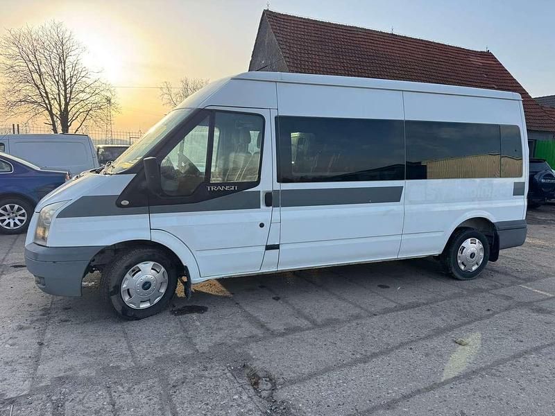 Gebraucht Ford Transit Trend 101 PS (74 kW) 2014 Frostweiß Van / Kleinbus