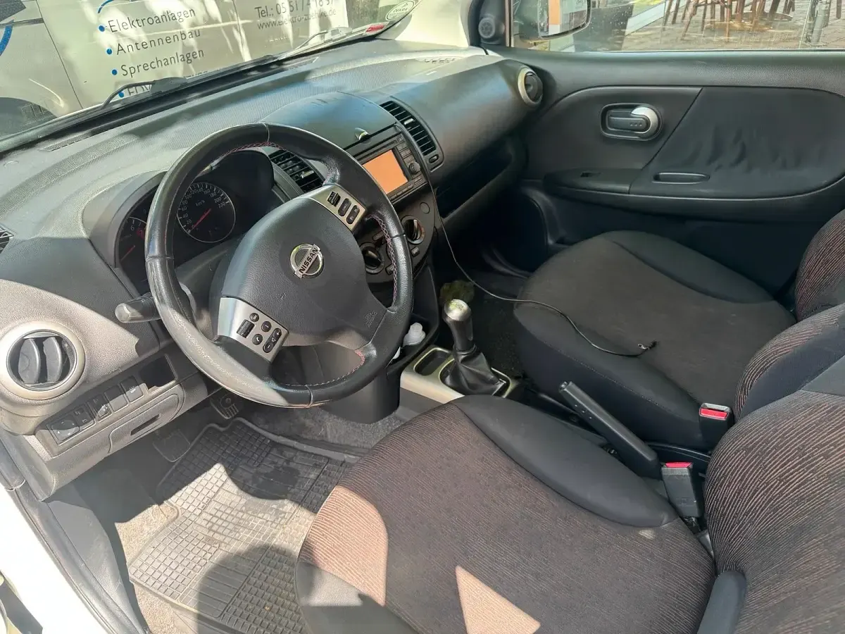 Gebraucht Nissan Note 88 PS (64 kW) 2010 Weiß Kleinwagen