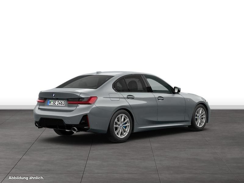 Grau Gebraucht 2025 BMW 320 M Sport Limousine | 49.099 € (Teuer) - Bild 1/2