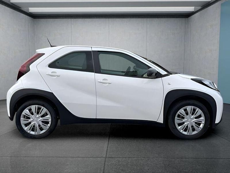 Gebraucht Toyota Aygo 72 PS (52 kW) 2025 Weiss