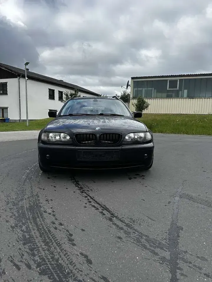 Gebraucht BMW 318 116 PS (85 kW) 2005 Kombi
