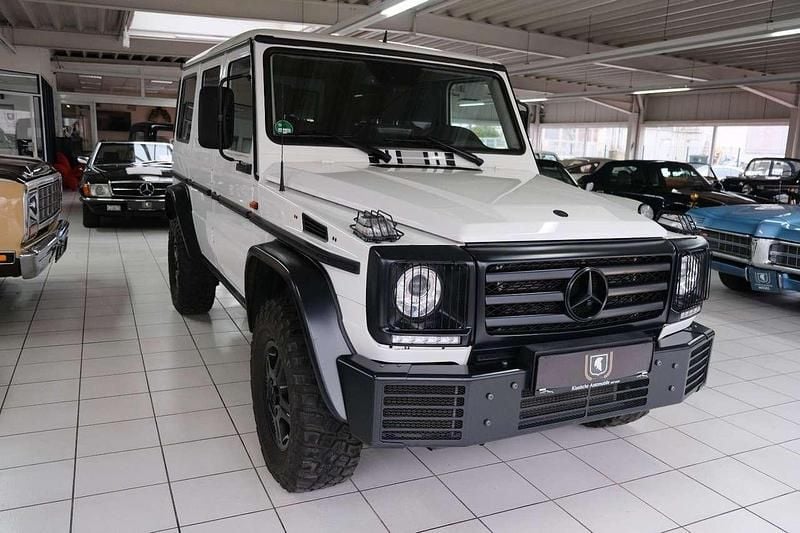 Weiß Gebraucht 2016 Mercedes G350 SUV | 94.900 € - Bild 1/3
