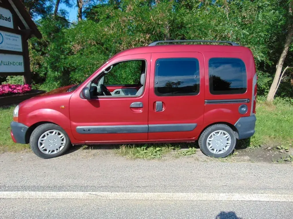 Gebraucht Renault Kangoo Expression 75 PS (55 kW) 2003 Rot Van / Kleinbus