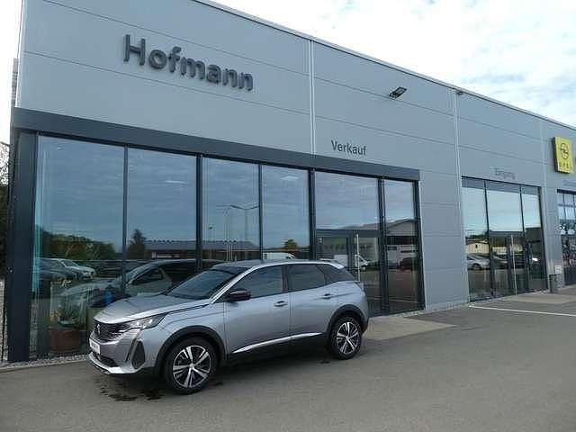 Grau Gebraucht 2024 Peugeot 3008 Allure SUV | 18.950 € (Fairer Preis) - Bild 1/4