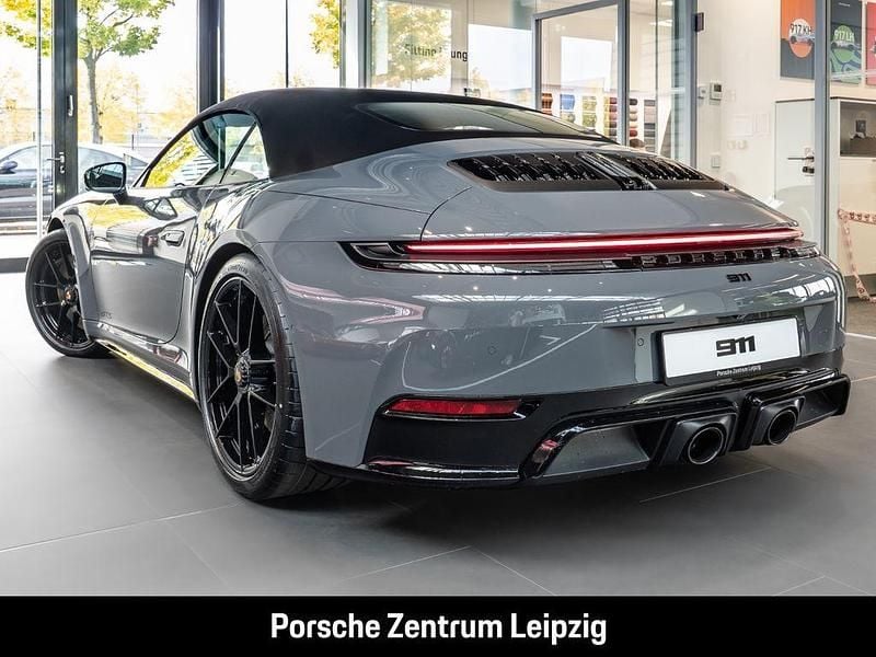 Gebraucht Porsche 911 Carrera Cabriolet 541 PS (397 kW) 2026 Schiefergrau neo Cabrio