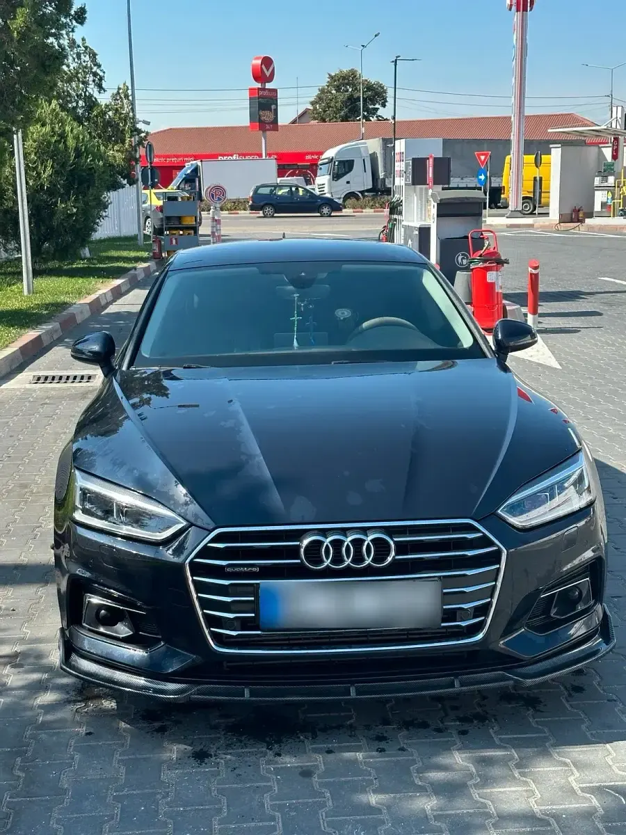 Gebraucht Audi A5 Sportback 218 PS (160 kW) 2018 Blau Kleinwagen