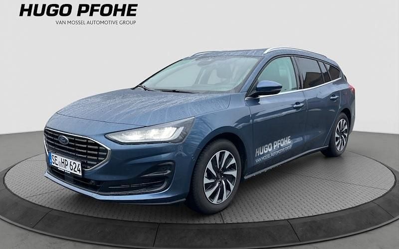Blau Gebraucht 2024 Ford Focus Titanium Kombi | 23.675 € (Guter Preis) - Bild 1/4