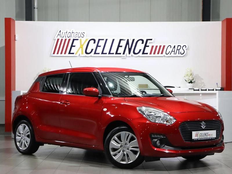 Rot Gebraucht 2019 Suzuki Swift Comfort Kleinwagen | 10.444 € (Fairer Preis) - Bild 1/4