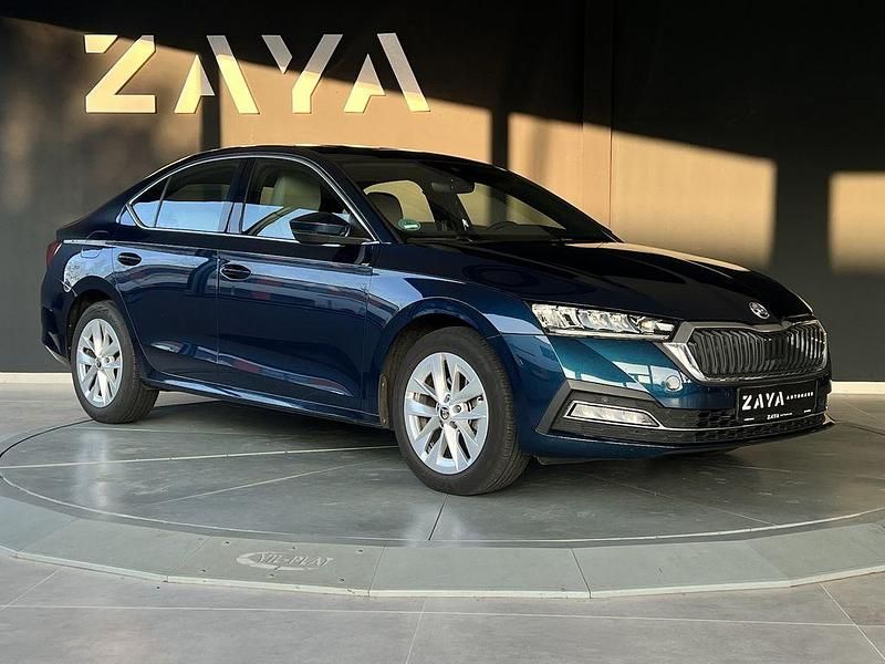Gebraucht Skoda Octavia Style 110 PS (80 kW) 2022 Lavablau Limousine