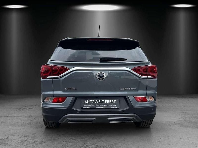 Gebraucht SsangYong Korando 163 PS (119 kW) 2022 Platinum grey SUV