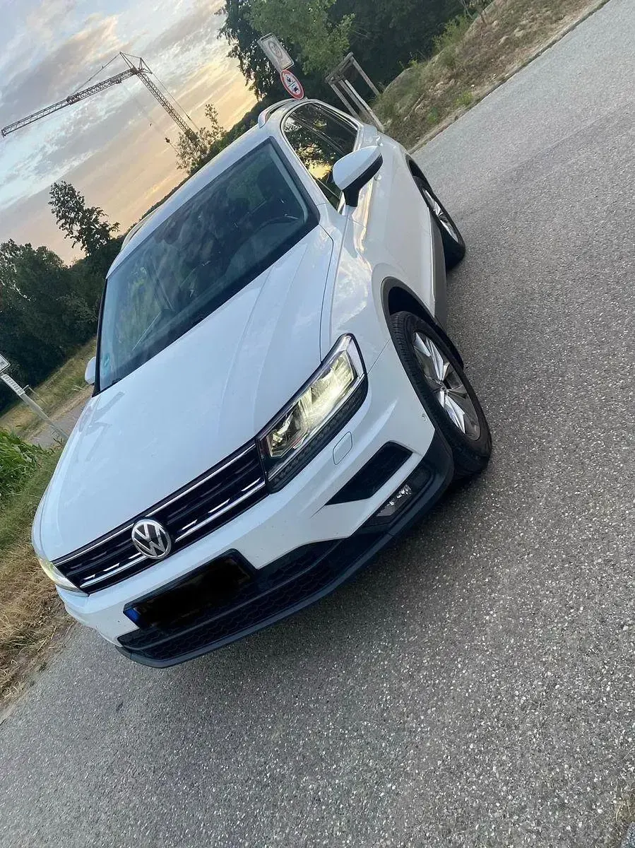 Gebraucht VW Tiguan Comfortline 190 PS (139 kW) 2019 Weiß SUV