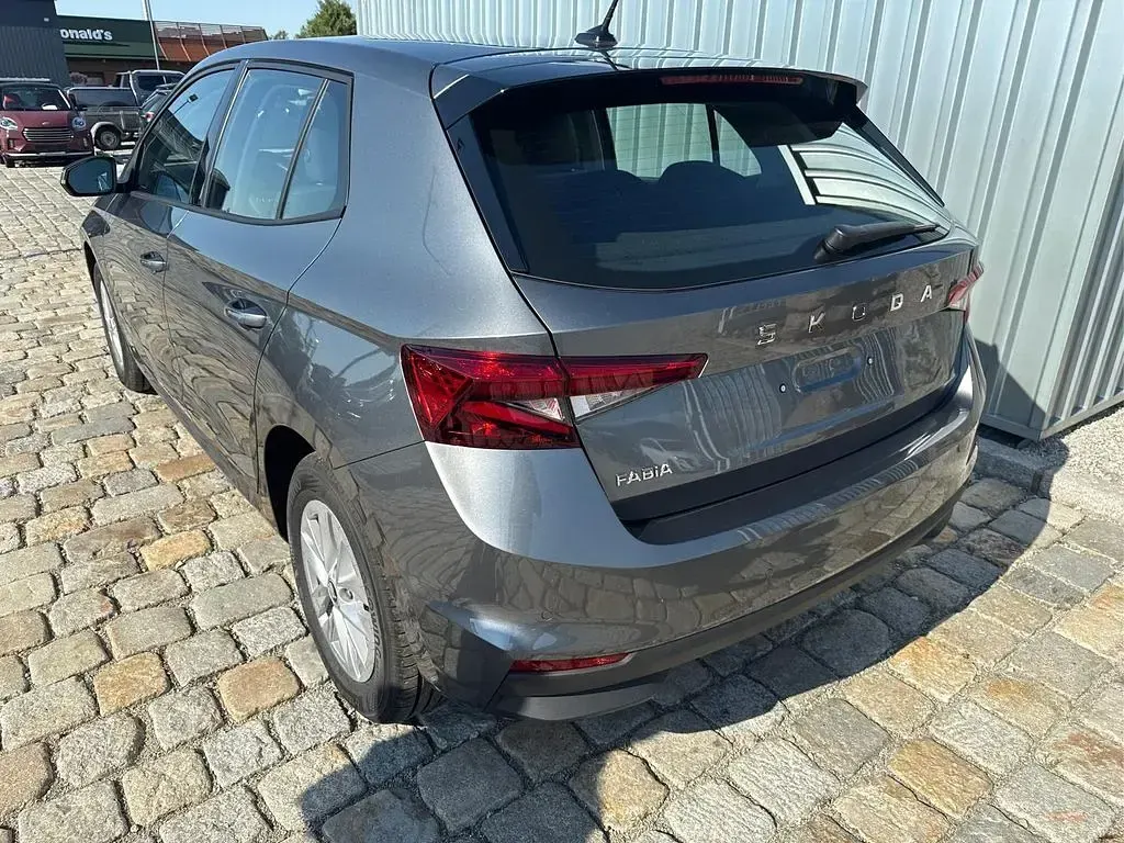 Neu Skoda Fabia Selection 116 PS (85 kW) 2026 Grau Kleinwagen