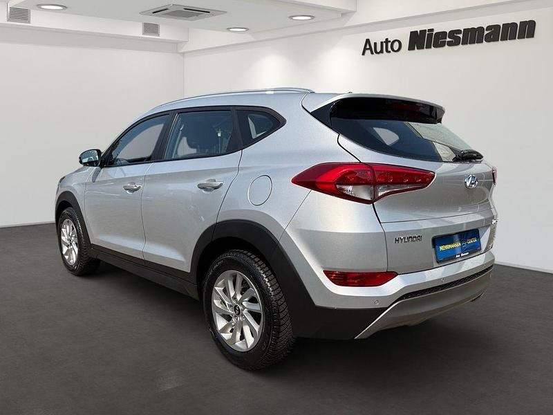 Gebraucht Hyundai Tucson Premium 177 PS (130 kW) 2016 Silber SUV