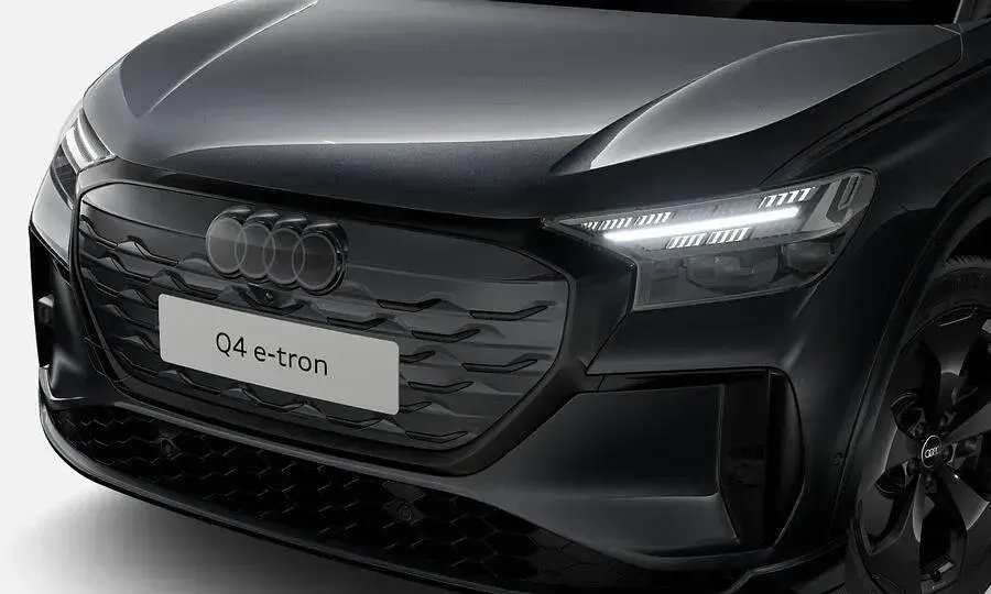 Nowe Audi Q4 e-tron Performance 210 kW (286 KM) 2026 Szary SUV