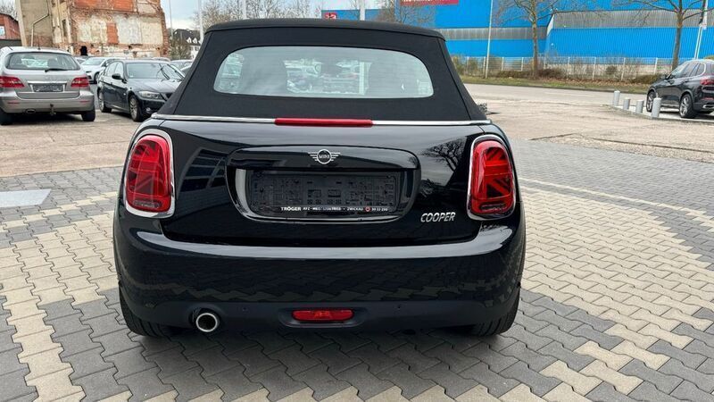 Gebraucht Mini Cooper Cabriolet 136 PS (100 kW) 2018 Midnight black metallic Cabrio