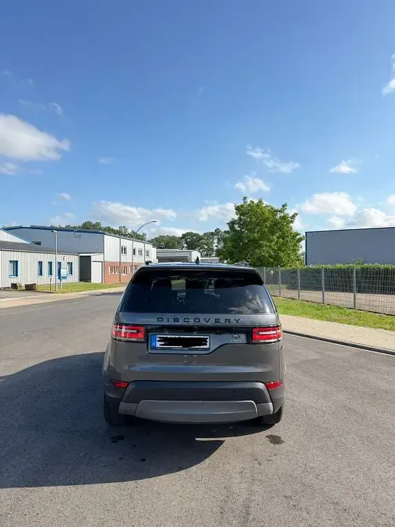 Gebraucht Land Rover Discovery HSE Luxury 306 PS (225 kW) 2019 Grau SUV